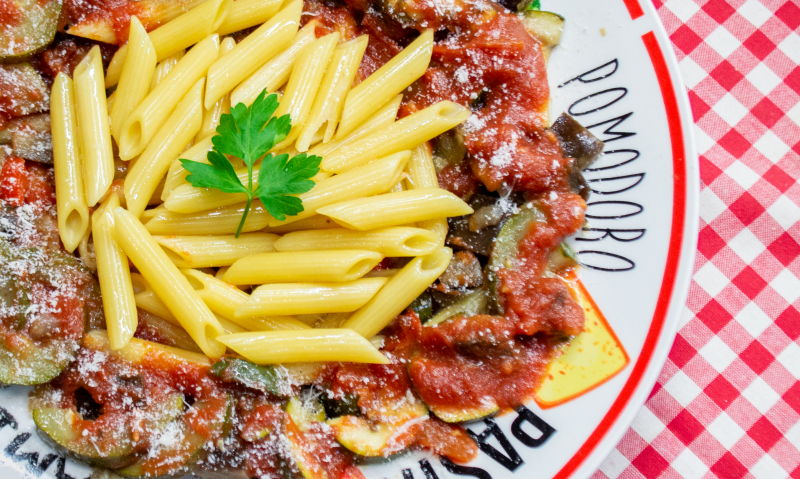 pâtes aux légumes du traiteur italien puteaux trattoriapiccino